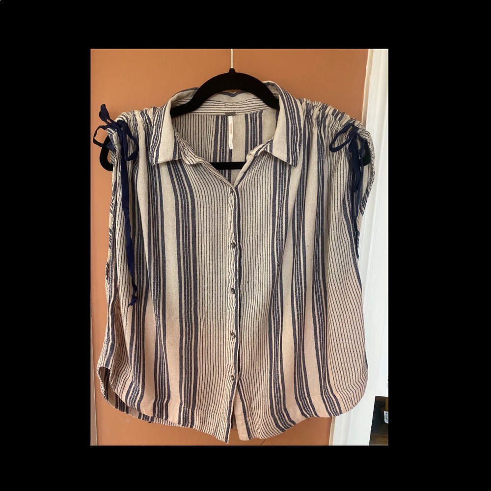 Free People Blouse Size Small